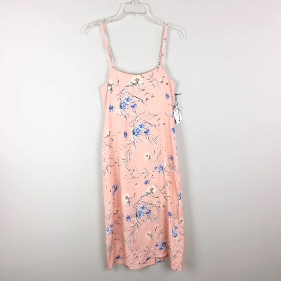 Ali & Jay | Pink Floral Button Down Dress - E35 - Picture 3 of 7